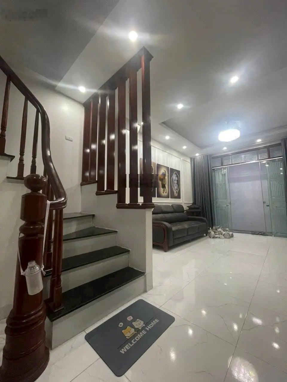 Bán nhà Quang Trung, Hà Đông, 40m2, 5 tầng, chỉ hơn 5 tỷ, gần phố ga tàu điện, Chủ cần bán gấp