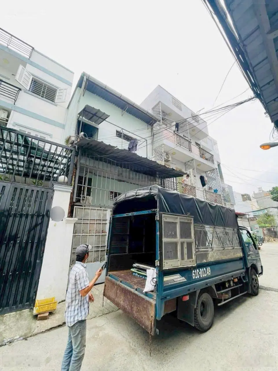 Bán gấp đất tặng dãy trọ ngang 5x20m, CN 95m2, sát ĐH Văn Lang, giá 9.4 tỷ TL