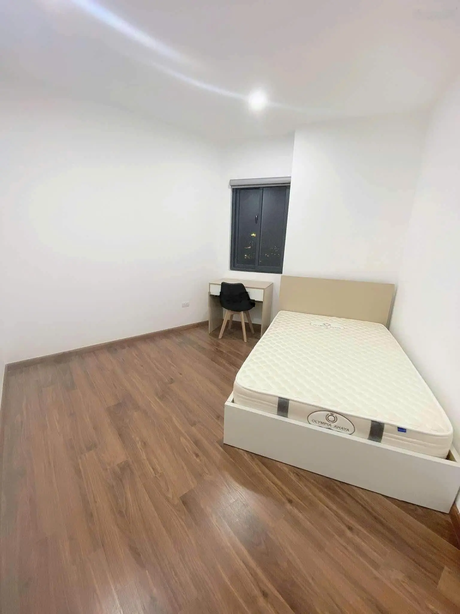 Bán Căn hộ Samsora Premier, Dt 82m, 3 Phòng ngủ , Giá 4,5 tỷ VND tại Hà Đông, Hà Nội