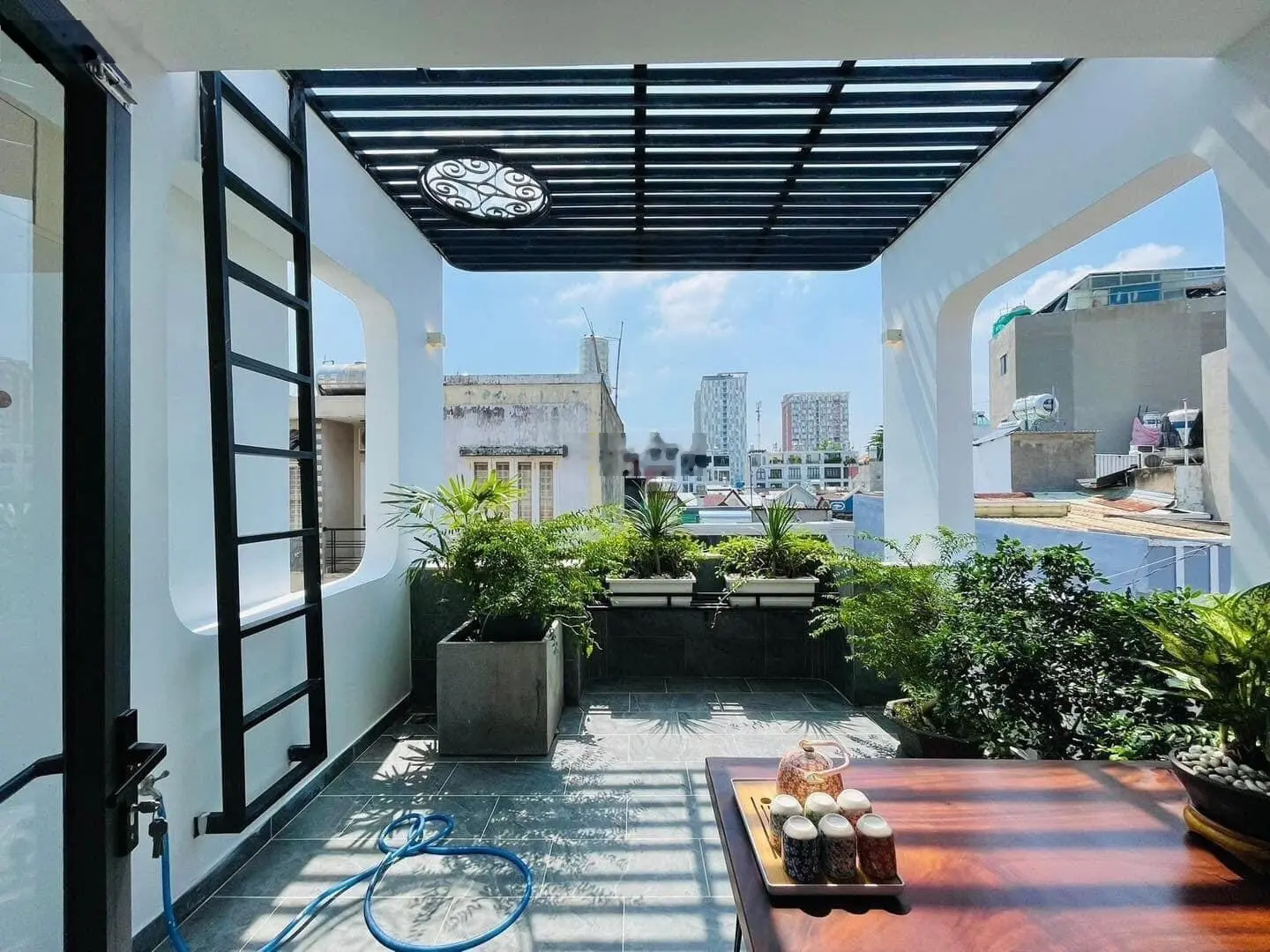 Nhà ngộp cần ra gấp đường Kinh Dương Vương - BTDB - Bình Tân Giá 2tỷ670 DT 63,1m2(4x15,75) gần Aeon