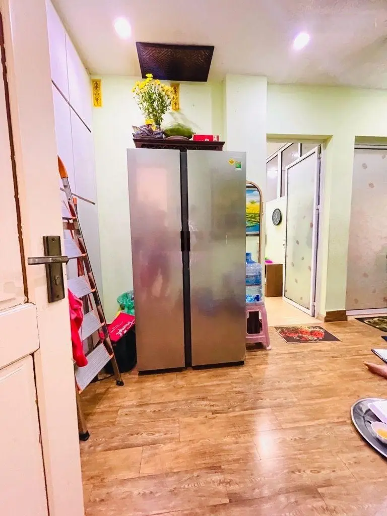 Bán TT Nguyễn Lương Bằng, Đống Đa, Dt sổ 50m2 giá 3.3 tỷ