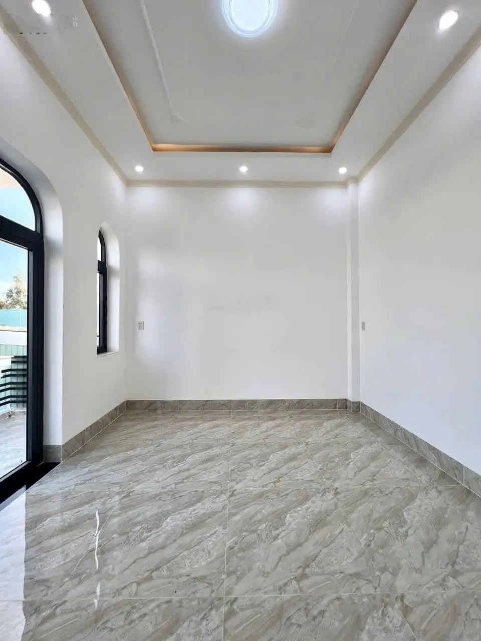Chủ gửi bán căn nhà đường Huỳnh Văn Trí 115m2 SHR hướng ra Đinh Đức Thiện gần chợ Bình Chánh