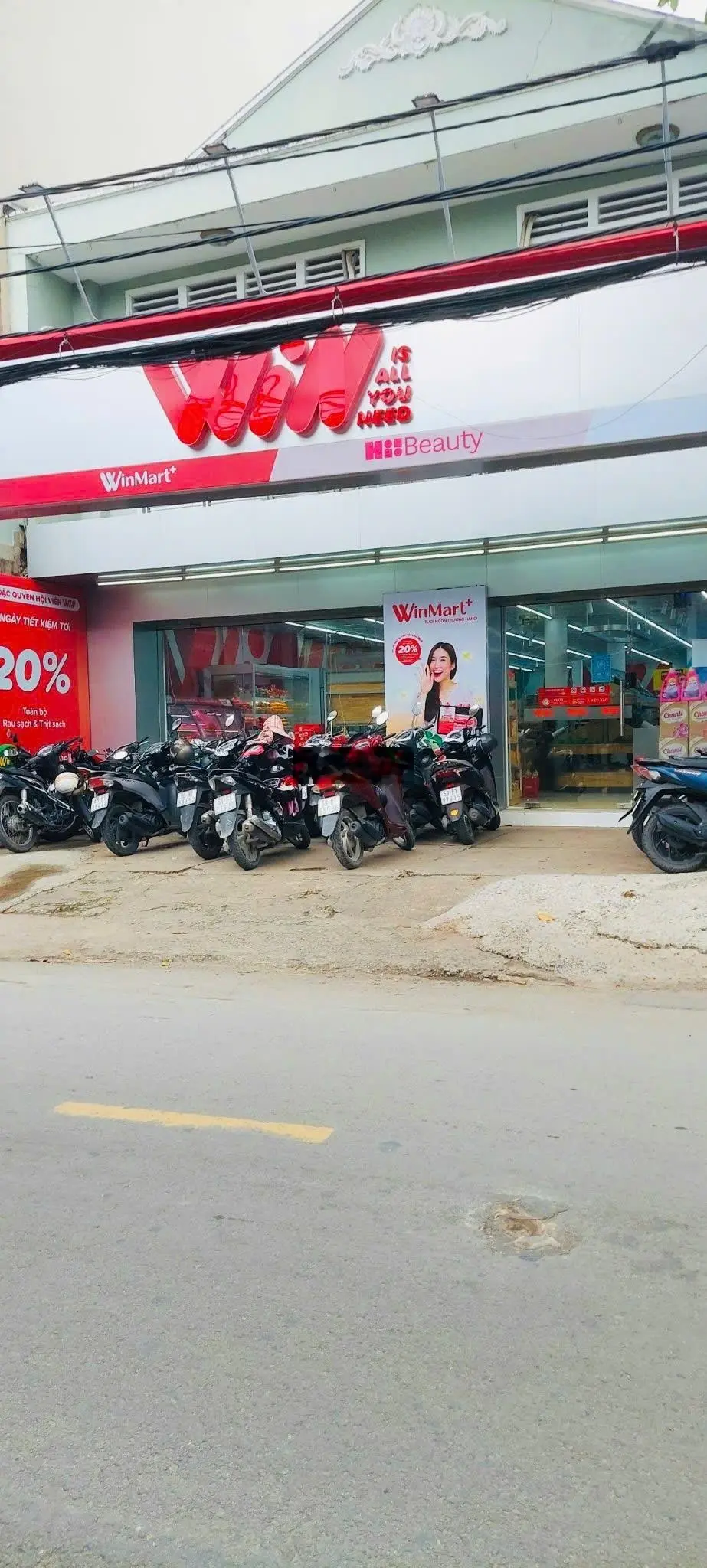 Bán Nhà Mặt Tiền đường Nguyễn Tuyển DT 250m2 (10m x25m) giá 33 tỷ đang cho ST Winmart thuê, SHR