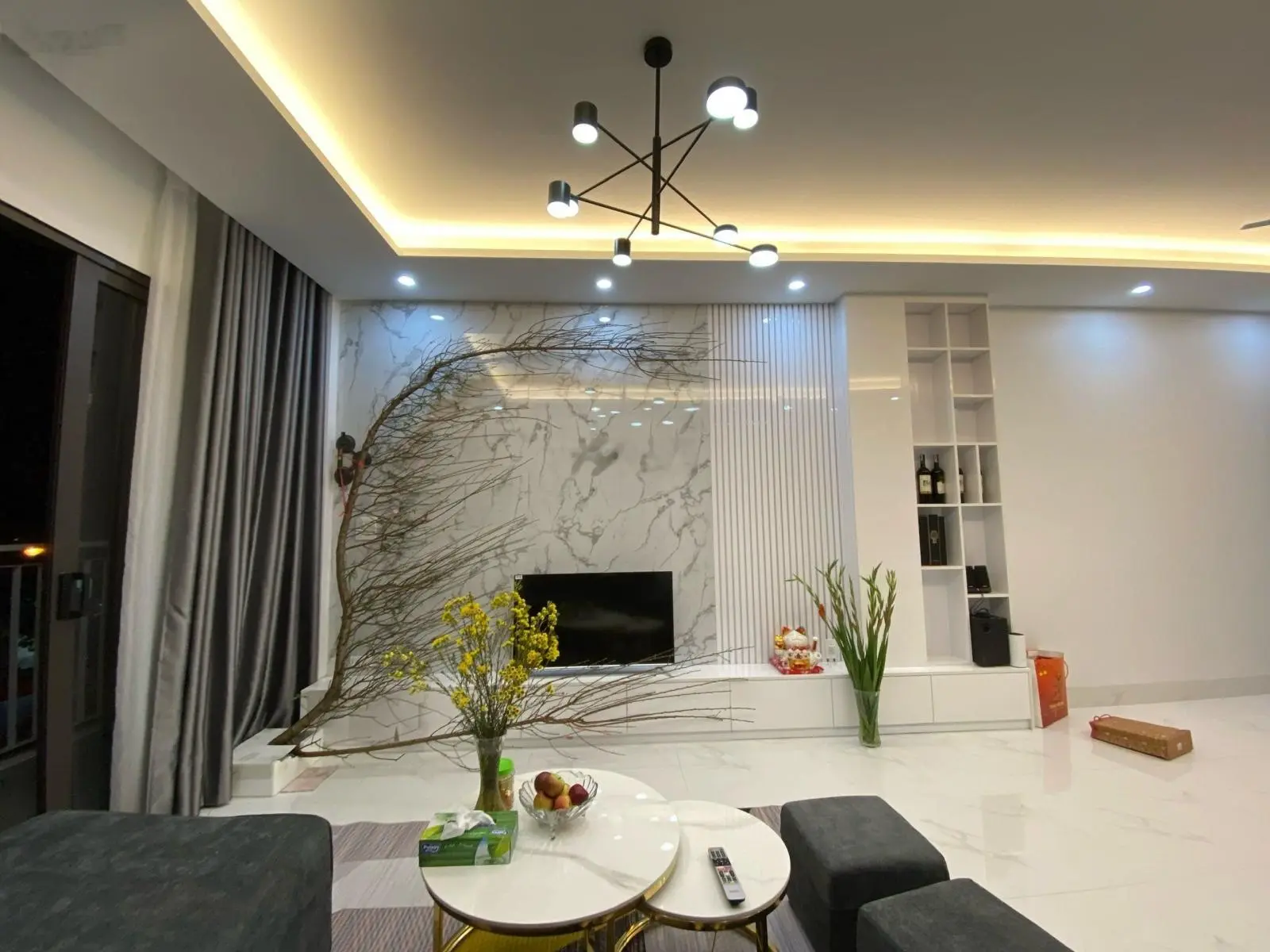 Hiếm, mặt phố kinh doanh Đặng Vũ Hỷ, vỉa hè 7m, 5 tầng, 91m2 nhỉnh 19 tỷ
