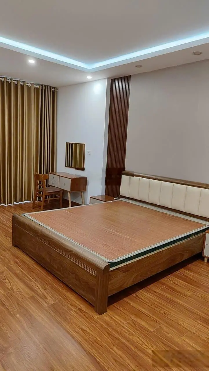 Chính chủ bán liền kề Văn Phú, dt 90m2, 5 tầng, vị trí kinh doanh, hoàn thiện đẹp, lh: 0948 655 ***