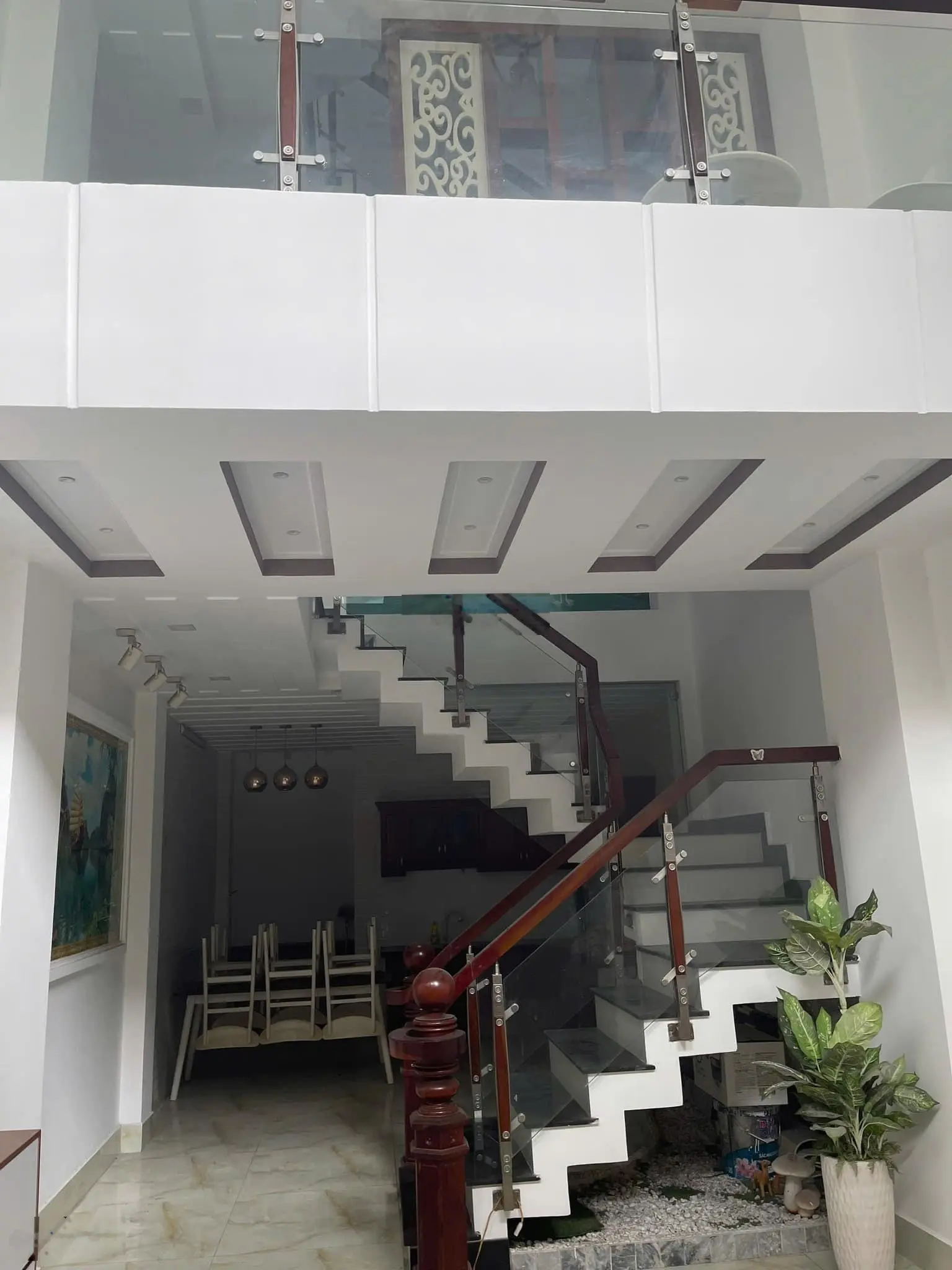 Bán nhà 4 tầng HXH 1 trục đường số 4 P16 4PN 5WC 4x15m, gần trường Nguyễn Du, Lotte