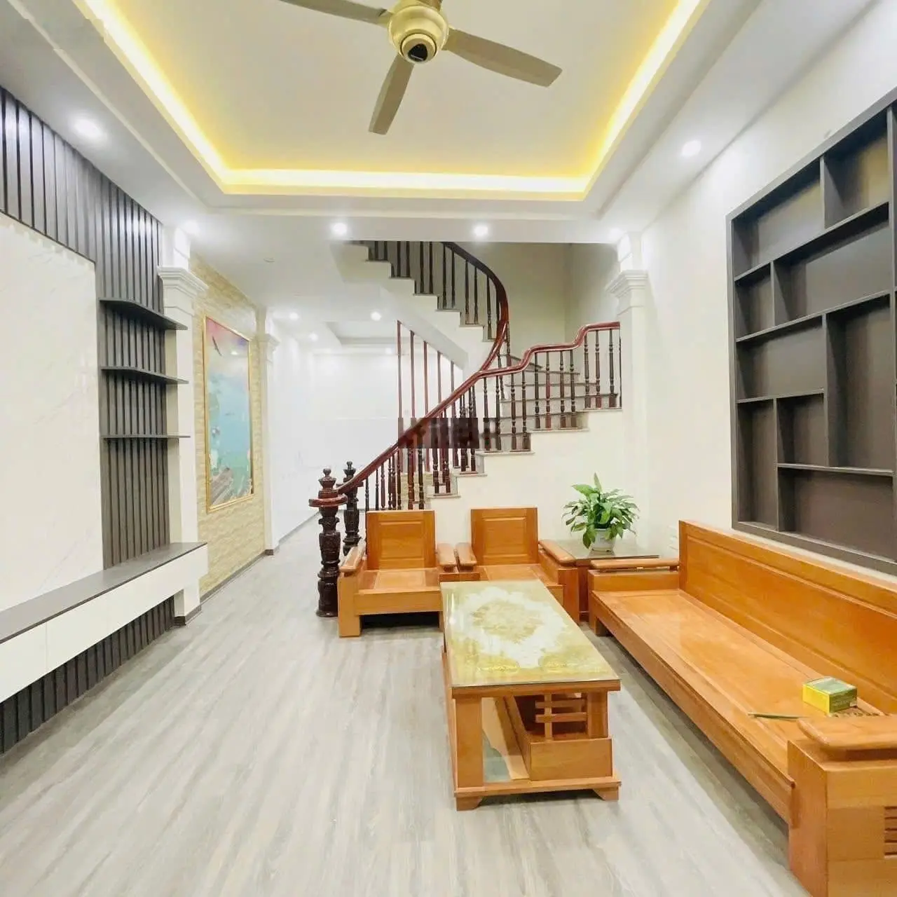 Bán nhà Mỗ Lao 50m2, 4 tầng, lô góc, cách kđt 20m, vị trí đẹp, khu vực đẹp nhất quận, giá 7,95 tỷ