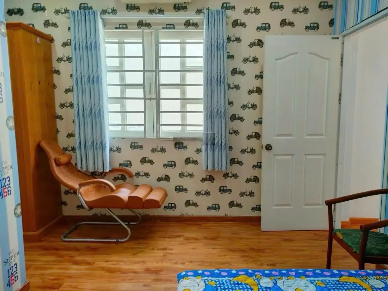 Kẹt tiền bán nhà 75m2 đường đình phong phú, tnpb, ở liền được
