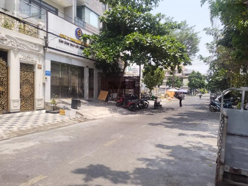 Khu Tên Lửa - mặt tiền đường 14m - 4 tầng - 6 * 21m - dòng tiền 35tr/ th - sổ vuông - giá 17.3 tỷ