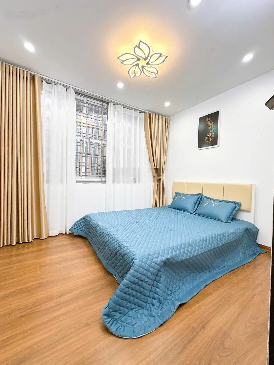 Nhà tân mai hoàng mai 2.65 tỷ- phân lô ngõ thông gần hồ đền lừ 20 mét ra ô tô kinh doanh la liệt.
