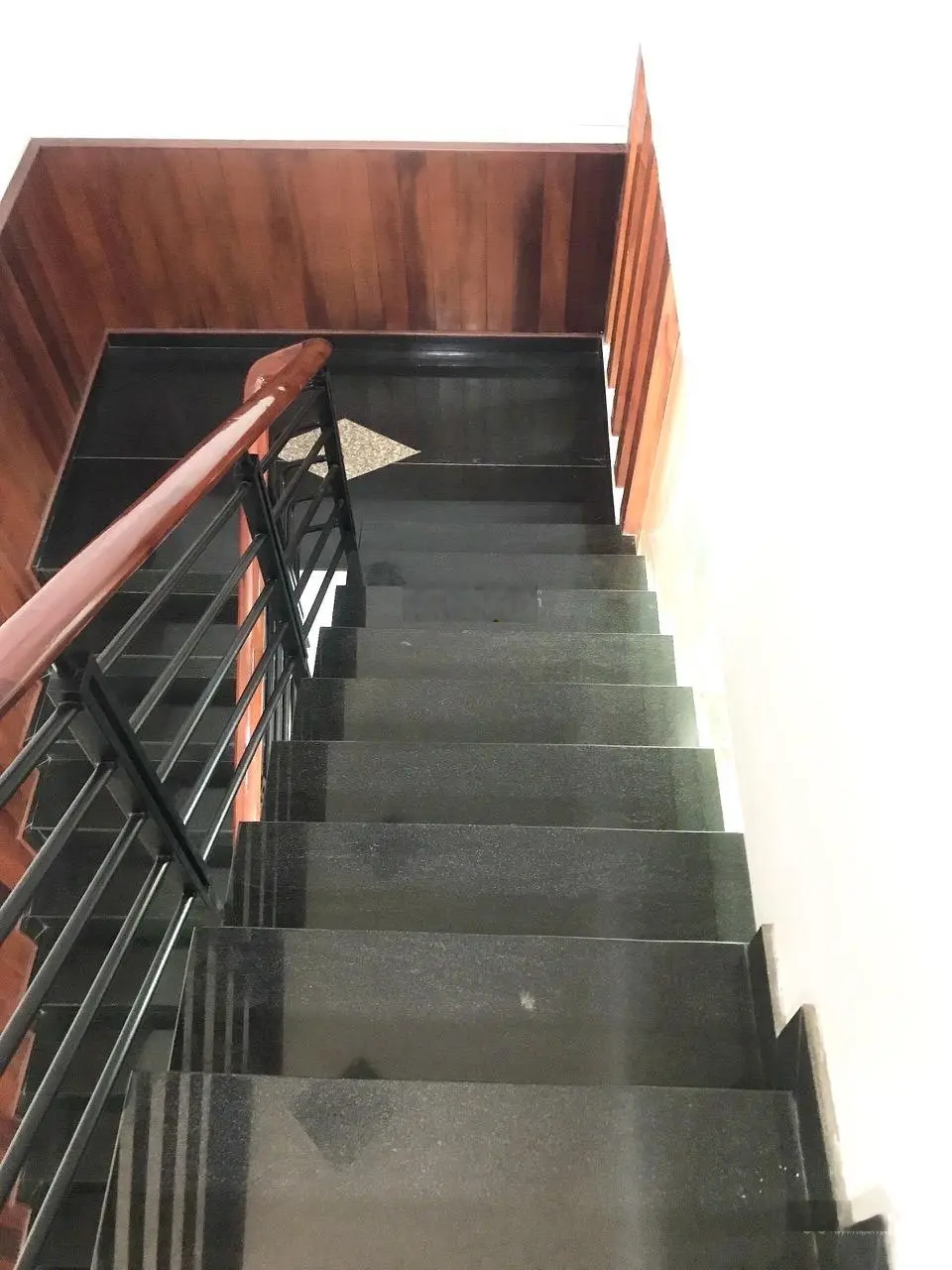 Bán gấp nhà MT Lê Thị Ngay , Bình Chánh
