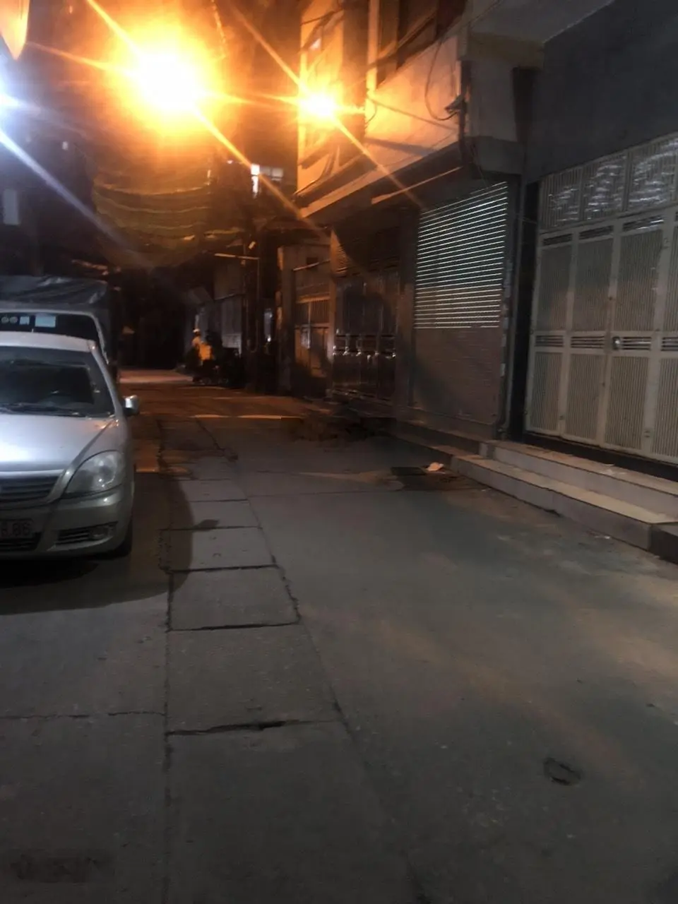 Chính chủ bán nhà ngõ 123 Hoàng Quốc Việt 0944 040 ***