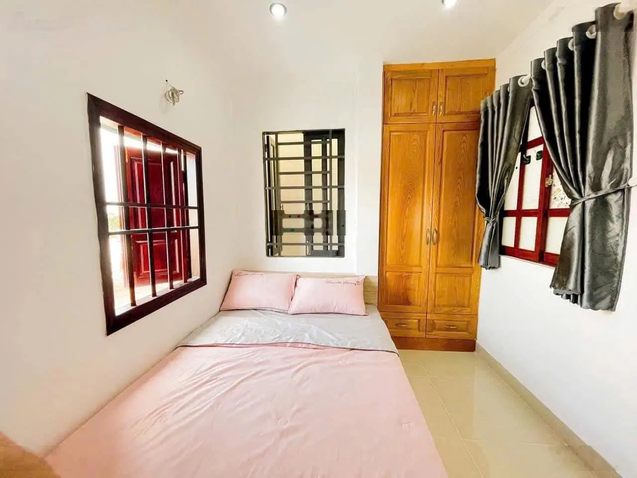 Đẹp lung linh! Hẻm ô tô 8m đang bán gấp 220 Nguyễn Xí, P26, Bình Thạnh, 99m2, sổ sạch