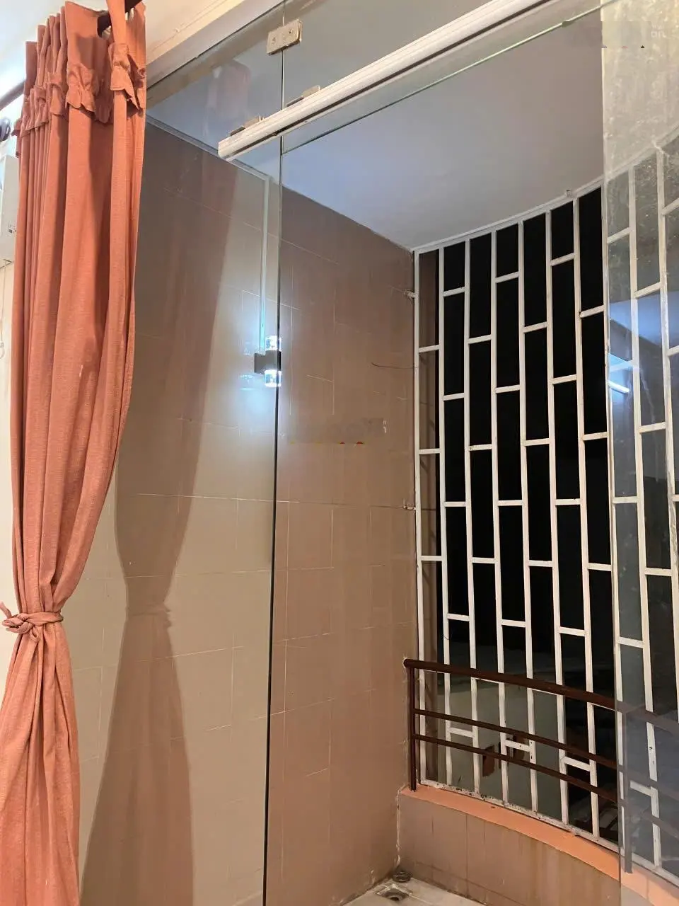 Gấp! Bán nhanh nhà Nguyễn Văn Đậu, HXH, nở hậu, giá 10 tỷ 080 thương lượng. Liên hệ 0906 435 ***