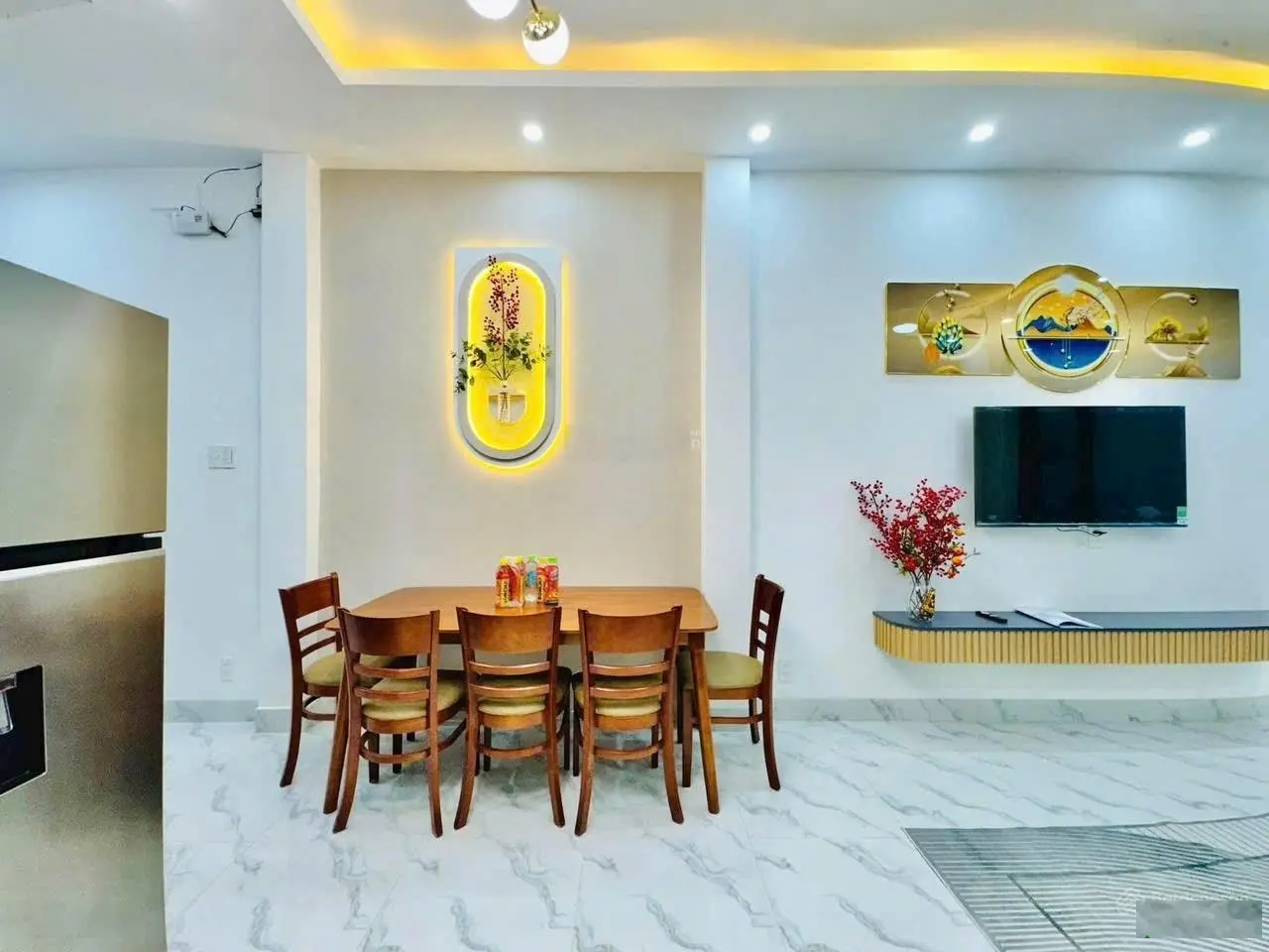 Bán nhà cho thuê dt 64m2 shr nằm ngay đường trần văn kiểu p11 q6 đường trước nhà 6m kdc đông đúc