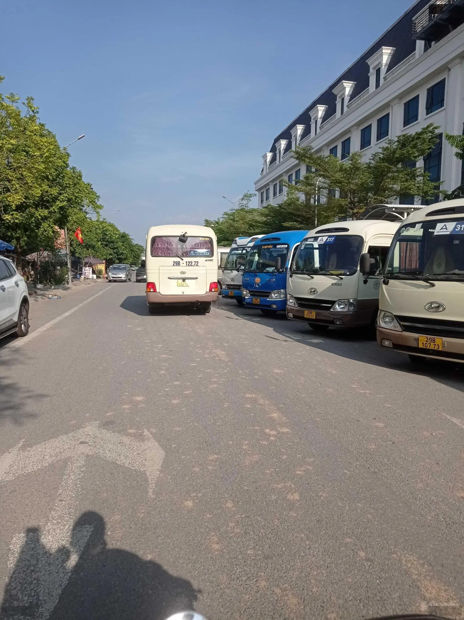 Duy nhất 60m2 đường thông ô tô tránh, kinh doanh sầm uất tại Vân Trì, Đông Anh, HN