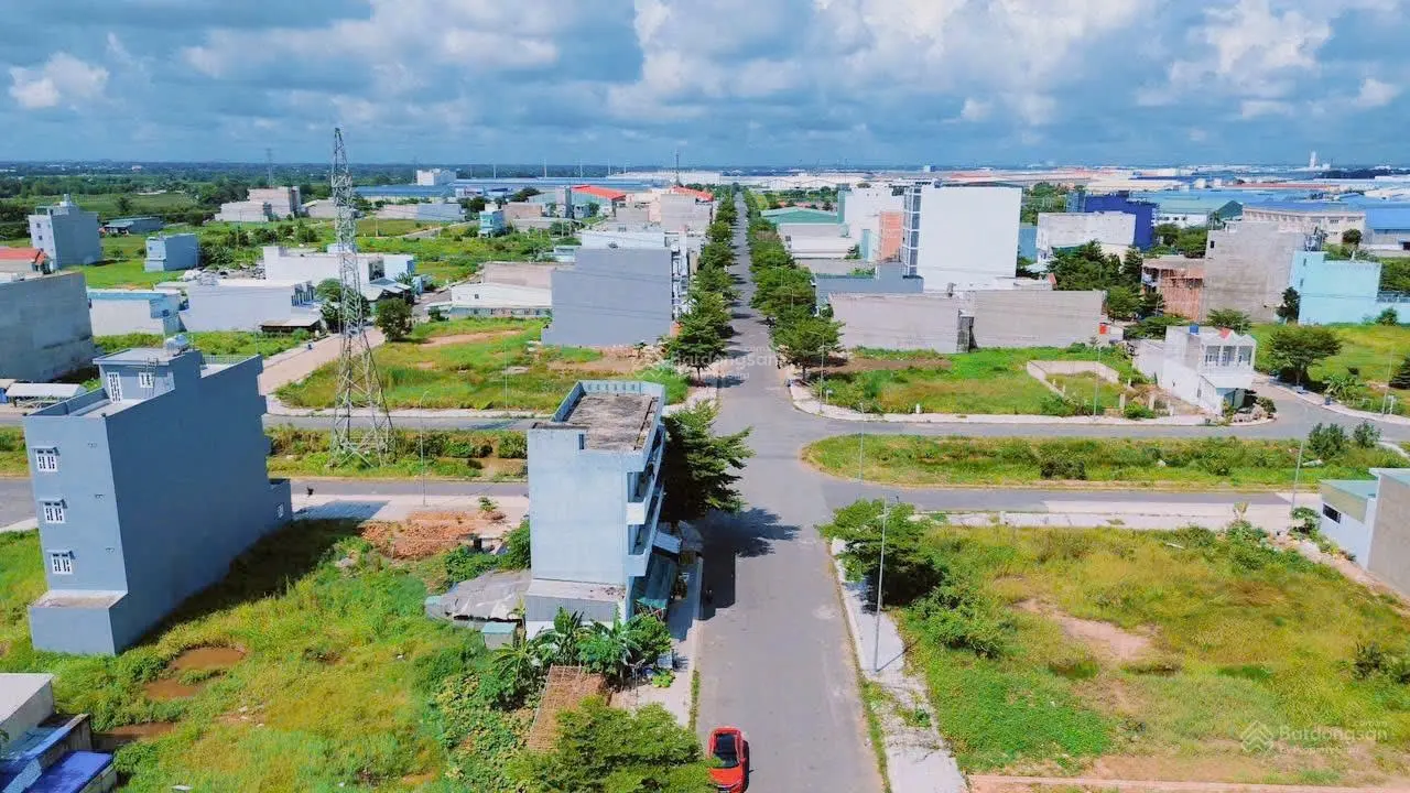 Bán đất gần khu công nghiệp cách TTTM 5p diện tích 5 x 26