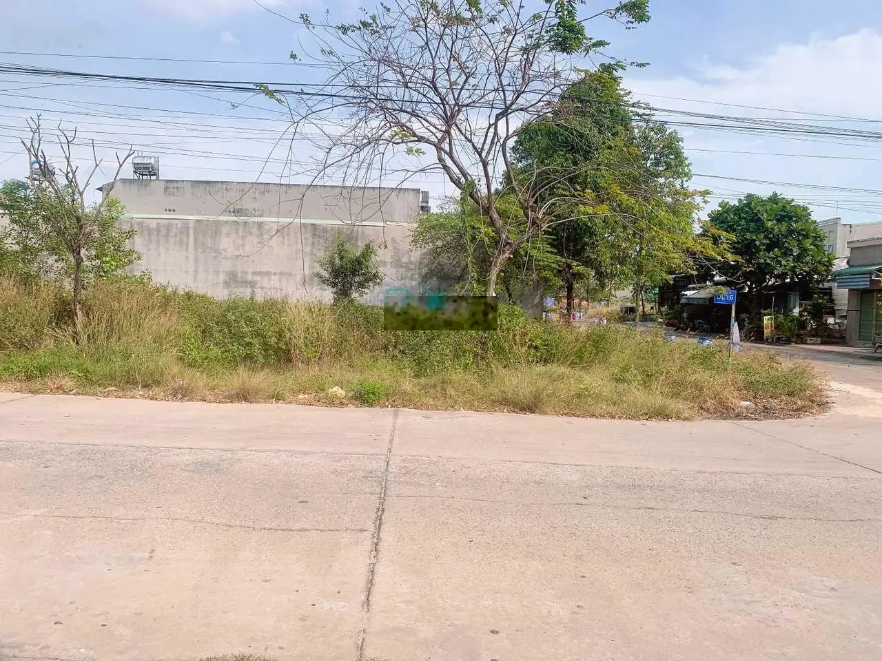 Bán nhanh 150m2. 5x30 đất thổ cư, liền kề TP. HCM