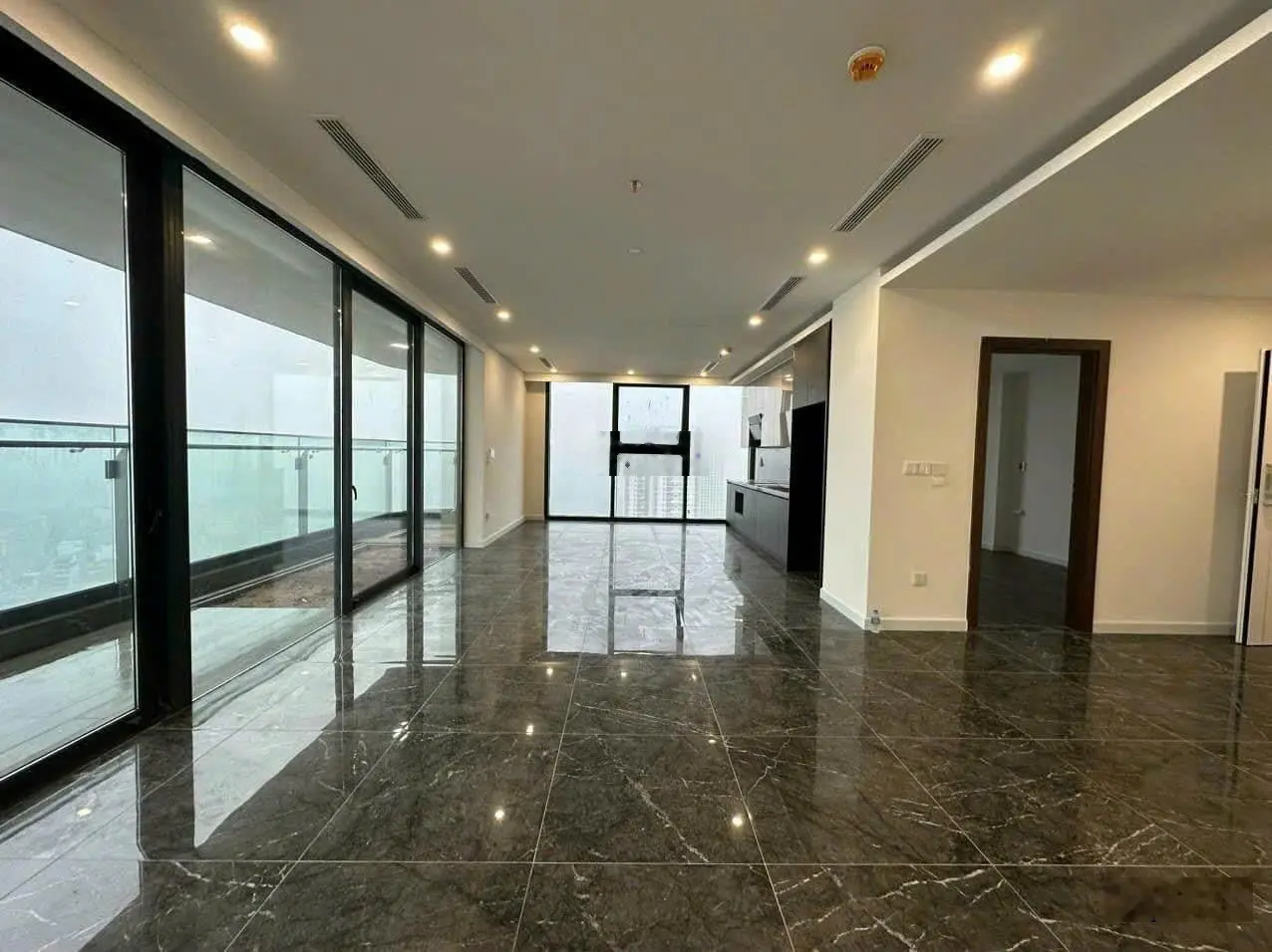 Mở bán Sky Villa Sunshine Golden River KĐT Ciputra 170tr/m2 full nội thất ký HĐMB ở ngay 0966 849 ***