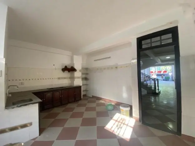 Bán nhà MT Đường 2 tháng 9,Hoà Cường Nam,Hải Châu.DT 125m2 Giá 15,9 tỷ.