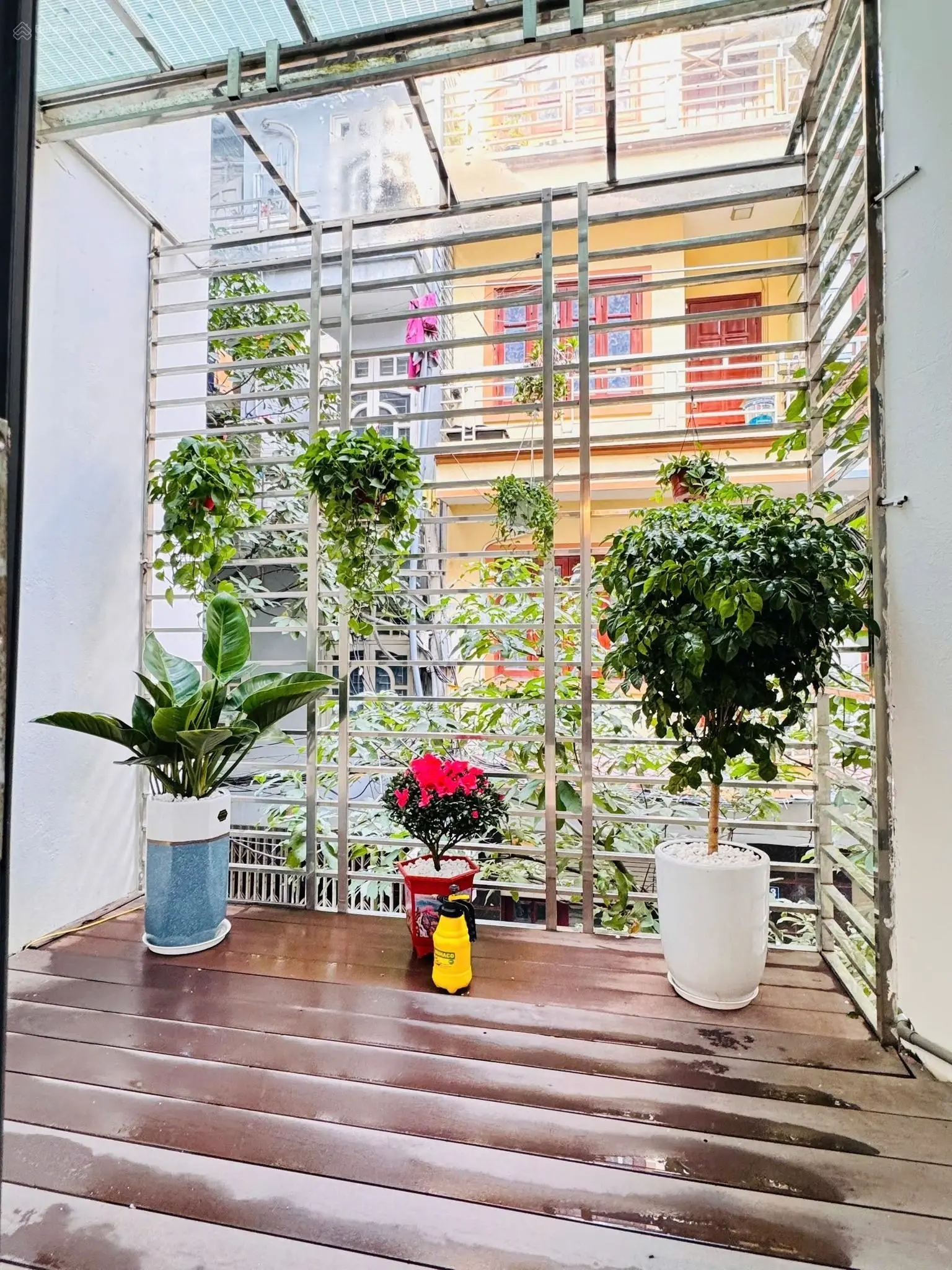 Nhà mới Doãn Kế Thiện - 74m2 - kinh doanh - ô tô tránh - vỉa hè - giá chào: 15 tỷ