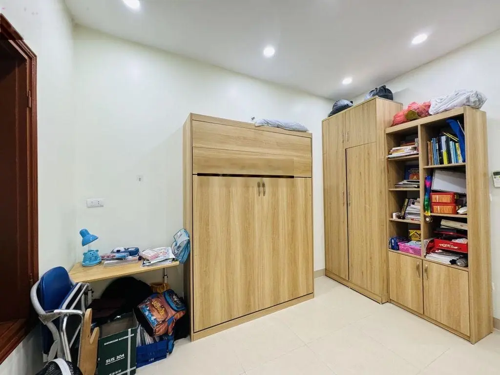 Bán nhà 51m2, 4 tầng, mặt ngõ, gần Timescity, kinh doanh đỉnh, giá 14.3 tỷ