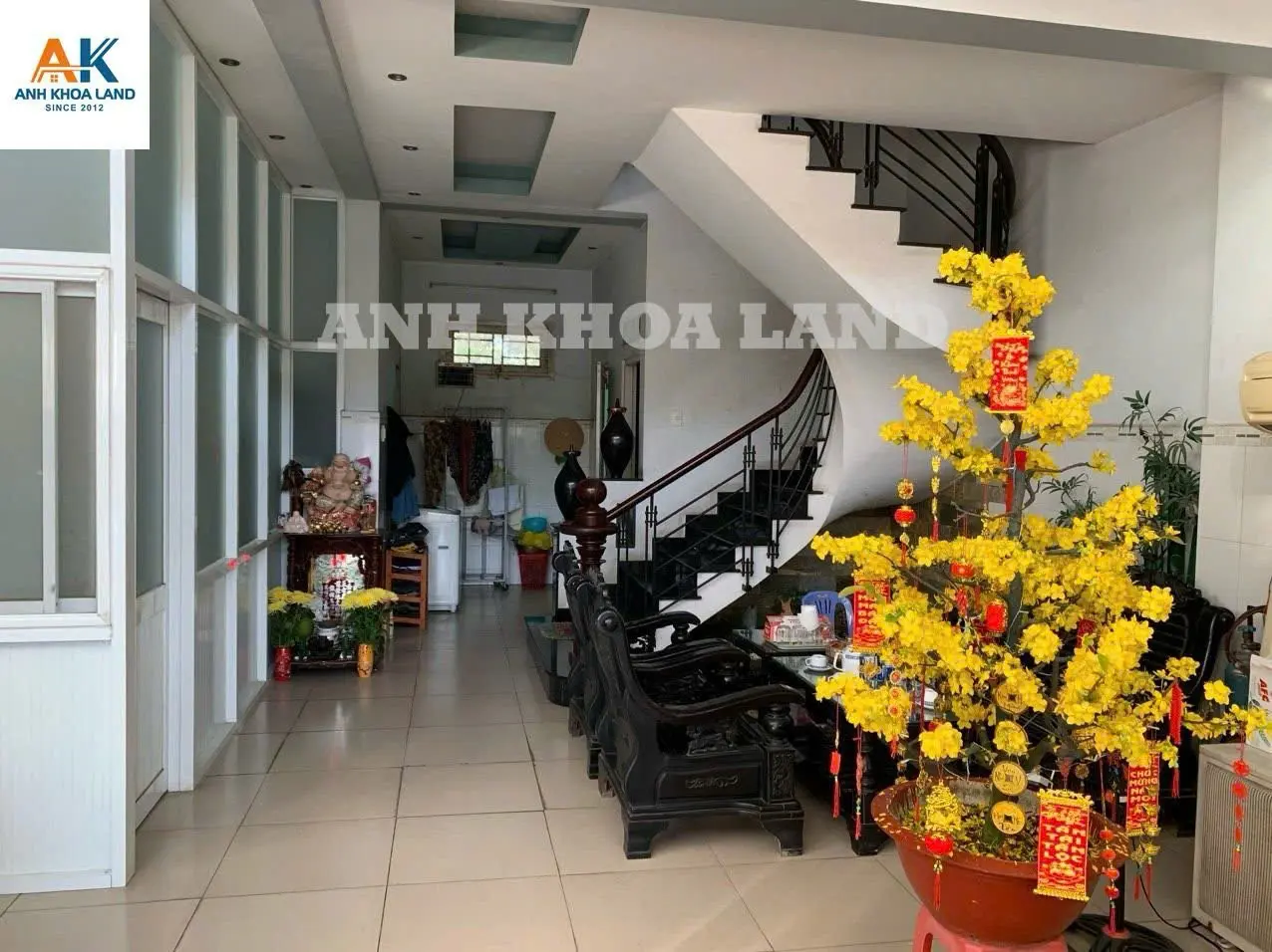 Hàng F0 - Nhà mặt tiền Lê Văn Chí gần Hoàng Diệu 2 Ga Metro ngã tư Thủ Đức 4T kiên cố DT 158m2 8x20