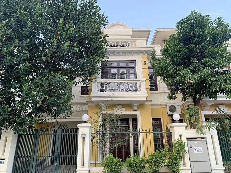 Bán biệt thự Ciputra giai đoạn 1, diện tích 180m2, vị trí đắc địa, thuận tiện giao thông