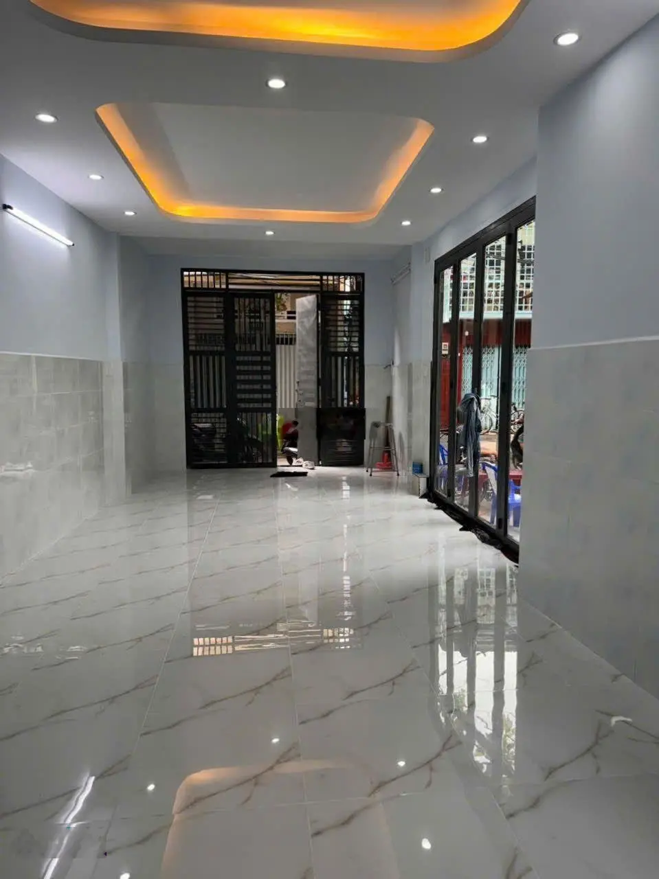 Bán nhà quận Tân Bình - P. 10 căn góc nở hậu đường Trần Văn Quang 4.5 tỷ TL