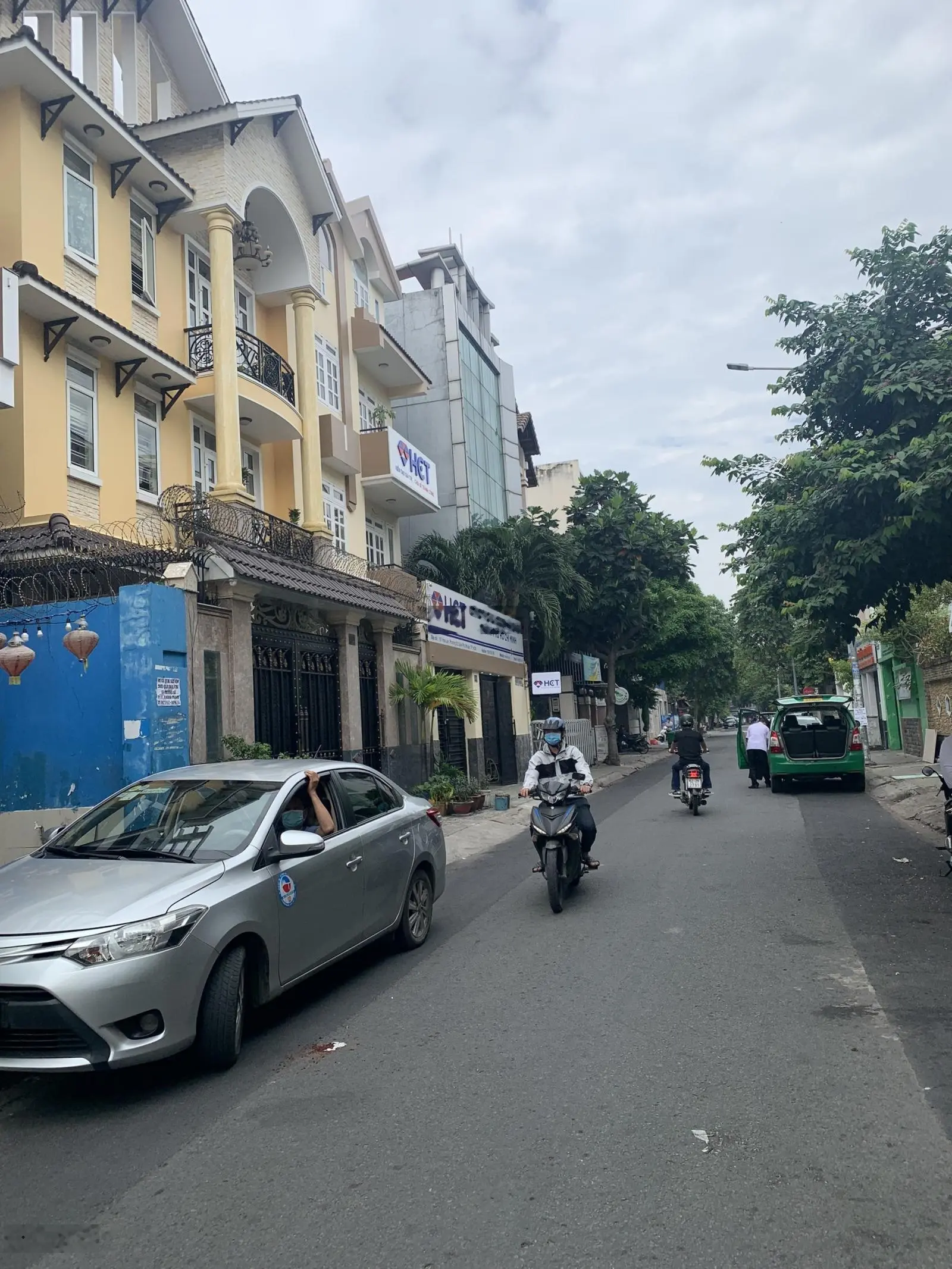 Bán nhà khu Phan Xích Long, Phường 7, PN diện tích 4 x 16m 4 tầng thang máy nhà mới. Giá 19.5 tỷ