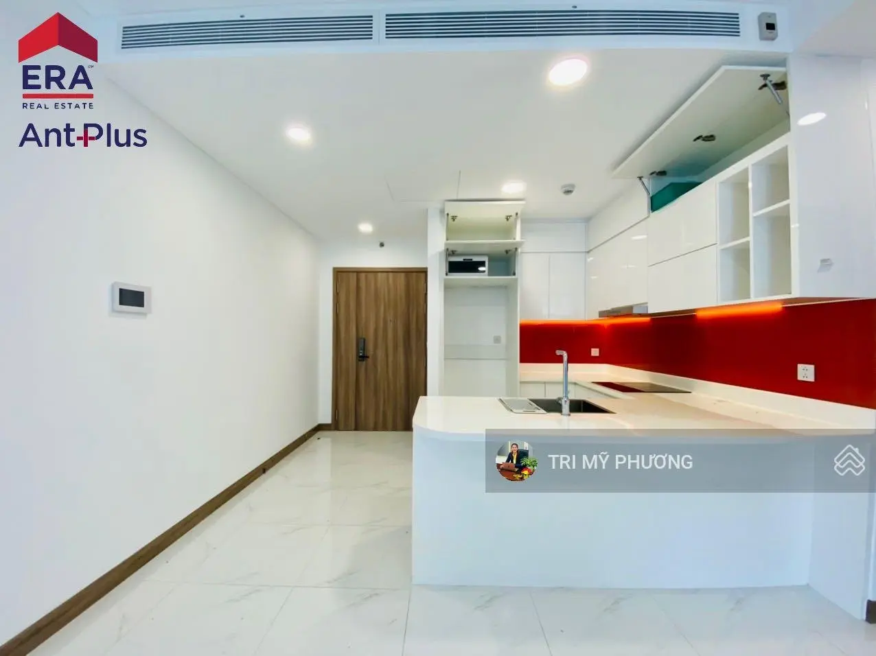 Chính chủ bán 1PN Sunwah Pearl + tầng trung, cao + View đẹp, thoáng + full nội thất + vào ở ngay
