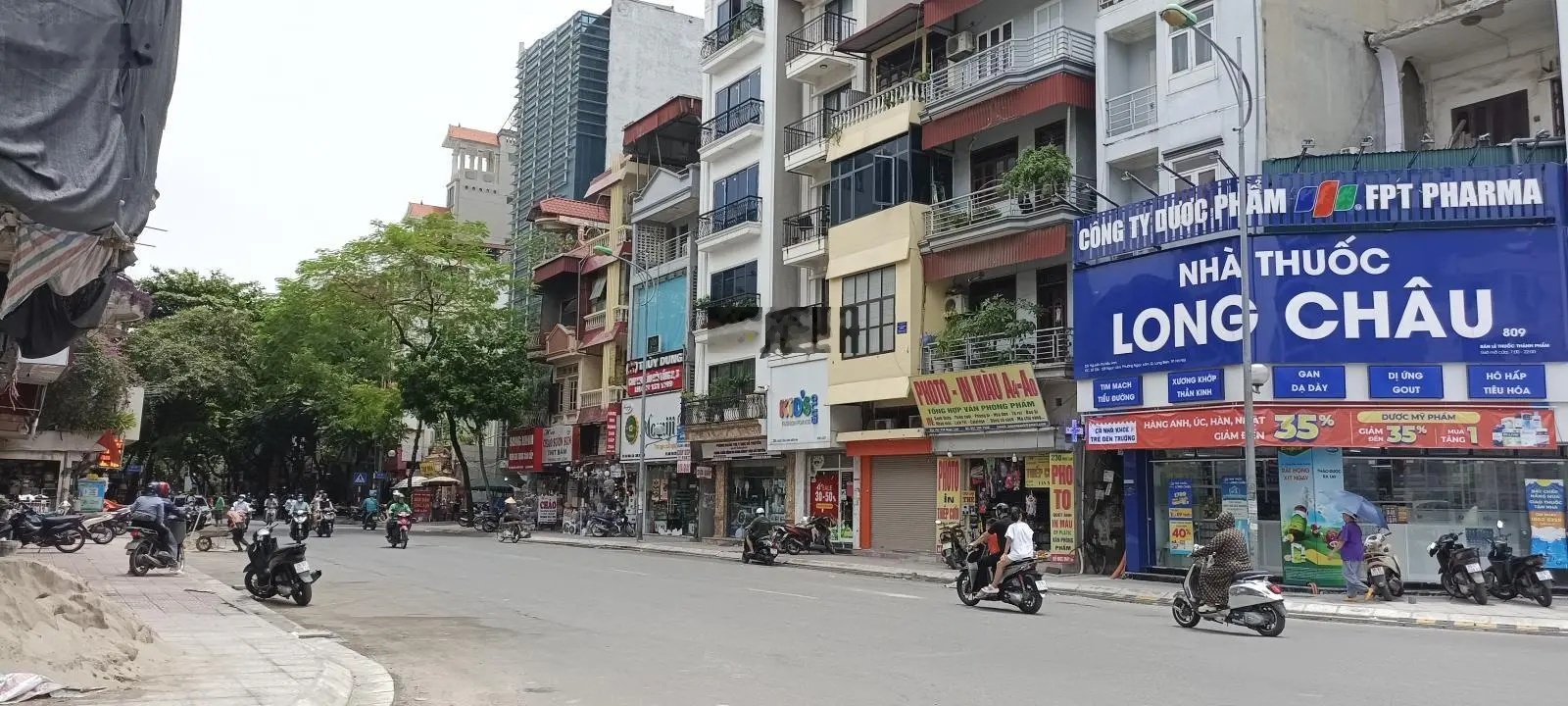 Bán nhà mặt phố Ngọc Lâm, Long Biên, DT 280m2 - LH: 0989819365