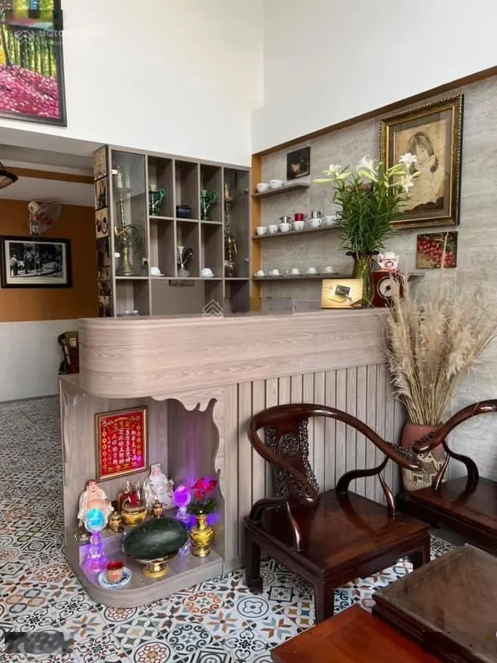 Bán tòa căn hộ 7 tầng dòng tiền 100 triệu/tháng ngay biển Sơn Trà