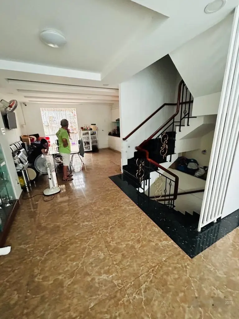 Bán nhà KDC trung sơn 6 tầng,ngang 5,HXT ,8 PN ,giảm 500tr còn 16,5 tỷ (TL) ,đường số 10 bình chánh