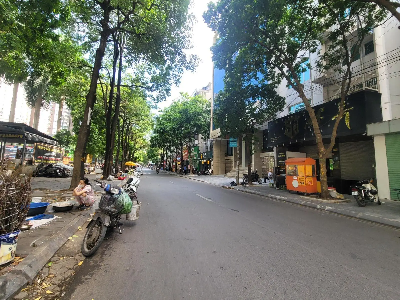 Hạ chào 3 tỷ! Bán gấp đất phân lô Võ Chí Công, ô tô tránh, rẻ nhất phố, tòa building, quận Tây Hồ