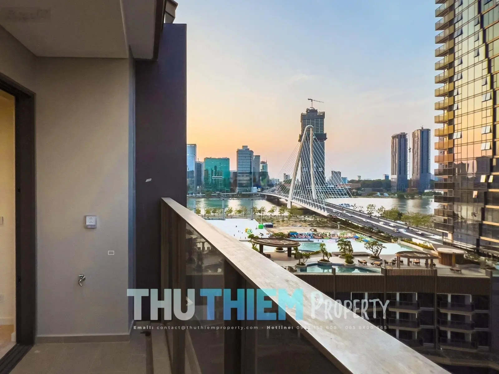 Giá Siêu tốt cho căn 2PN view sông quận 1 vĩnh viễn không che chỉ từ 16.5 tỷ