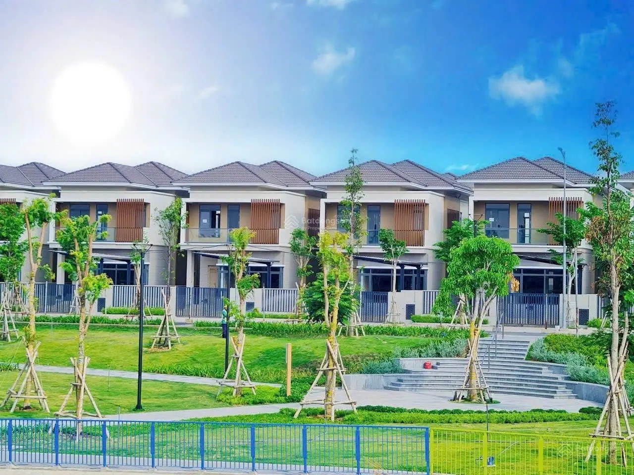 Bán biệt thự song lập và đơn lập tại Vsip 2A, Bình Dương