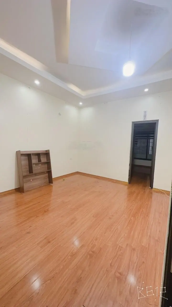 Bán nhà riêng phố Bồ Đề 108m2 x 5T xe 7 chỗ vào, MT 5.8m hậu 6m giá 16 tỷ LH: 0902132489