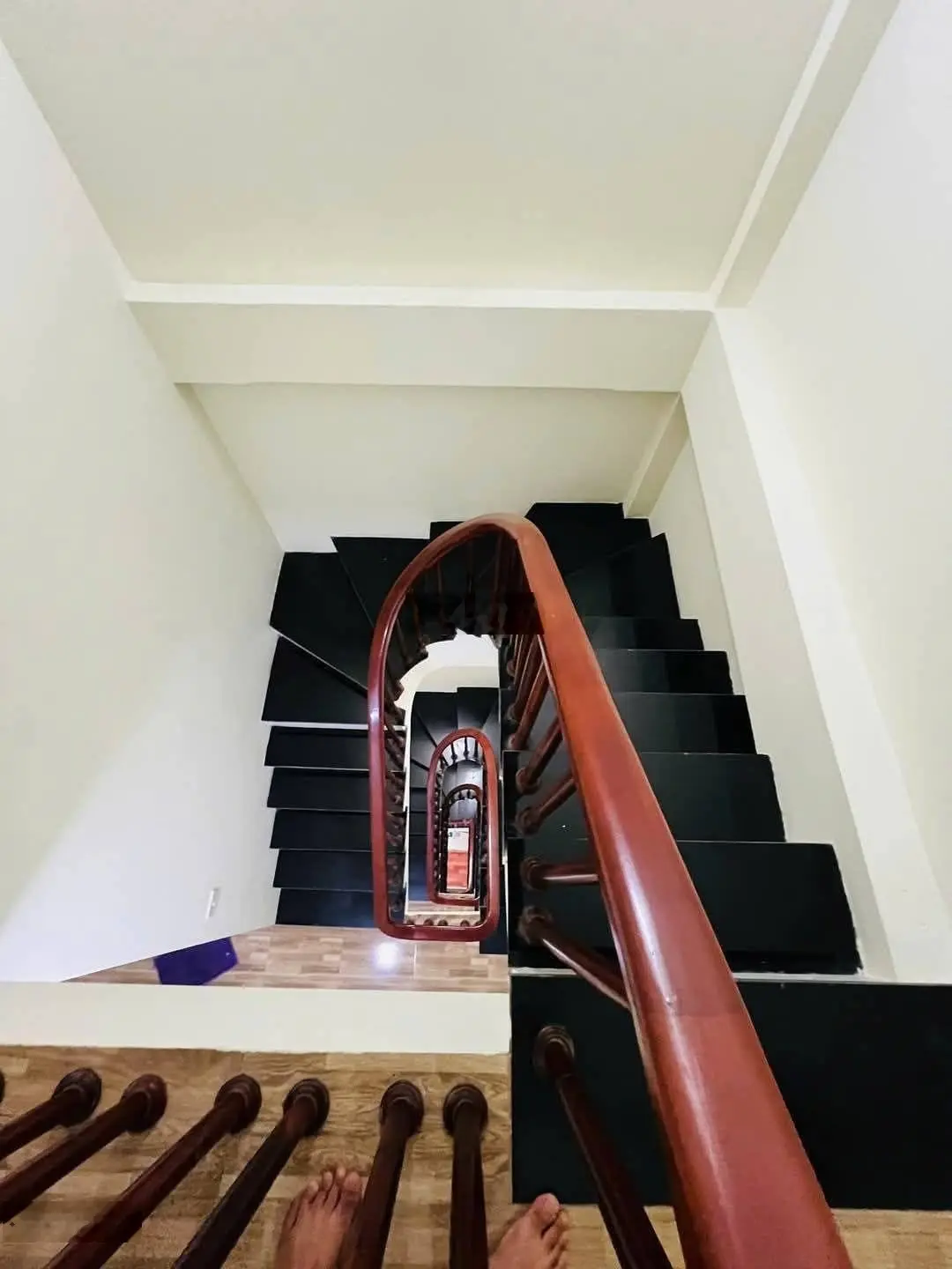 Bán nhà Lê Quang Đạo, Mỹ Đình 38m2 5 tầng - 3 ngủ - 2 mặt thoáng, Ngõ 2,5m gần bãi ô tô hơn 7 tỷ