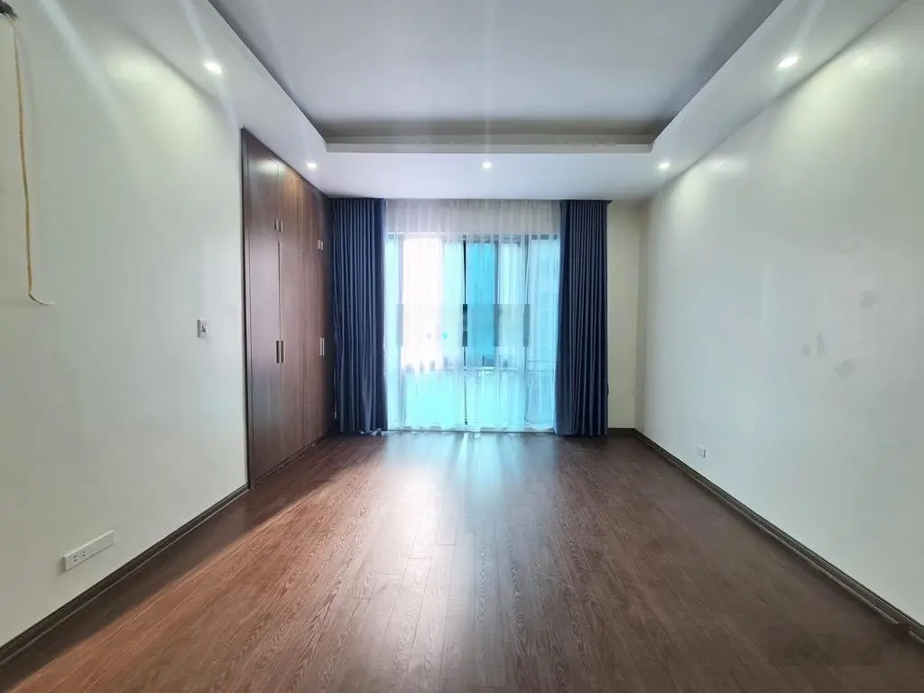 Kim ngưu - nhà đẹp - ngõ thông - diện tích rộng -52m-nhỉnh 6tỷ
