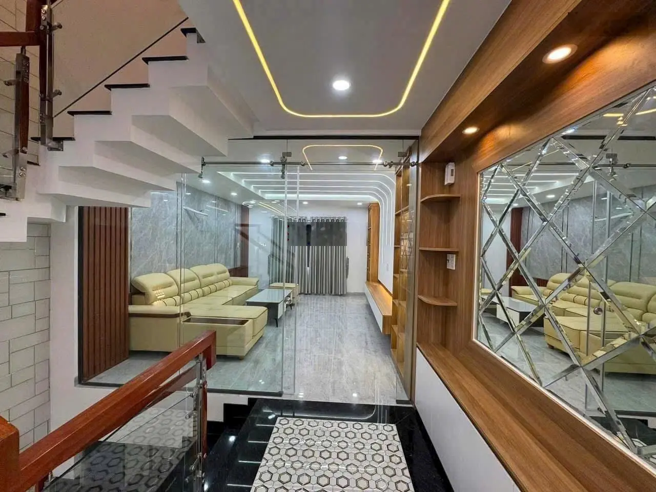 Bán nhà hẻm xe hơi đường Hương Lộ 2, P. Bình Trị Đông A, Q. BT trệt + lửng + 3 lầu: 5 PN + 5 WC