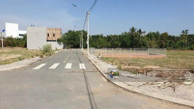 Bán nhanh đất gần ngay chợ Bờ Ngựa, UBND Tân Kiên, Bình Chánh, 100m2, sổ riêng
