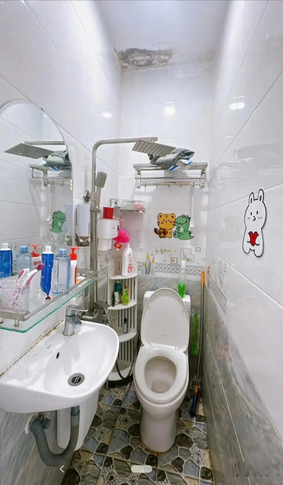 Bán nhà riêng 3 phòng ngủ hẻm 76 Tôn Thất Thuyết, Quận 4