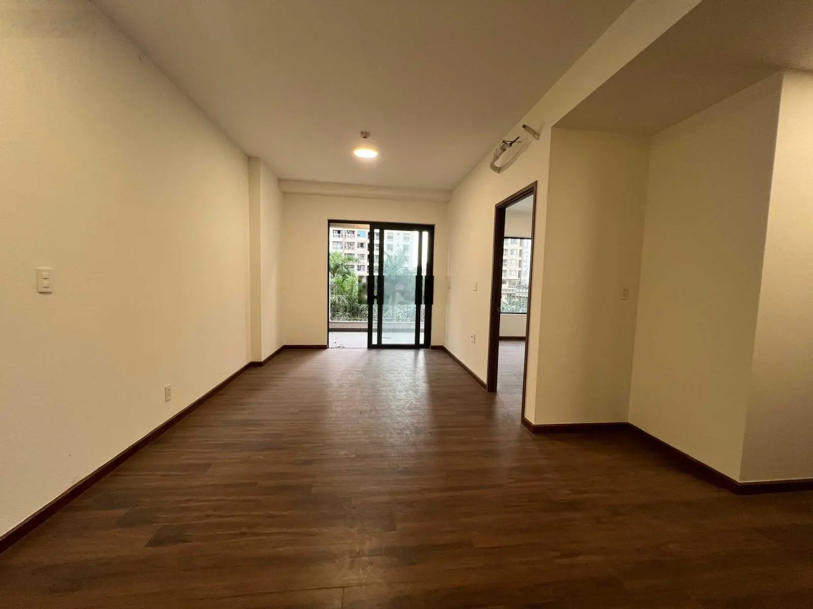 Bán Căn hộ 02PN, 02WC - Dt: 75m2 - Giá 3,1 tỷ - Akari Bình Tân