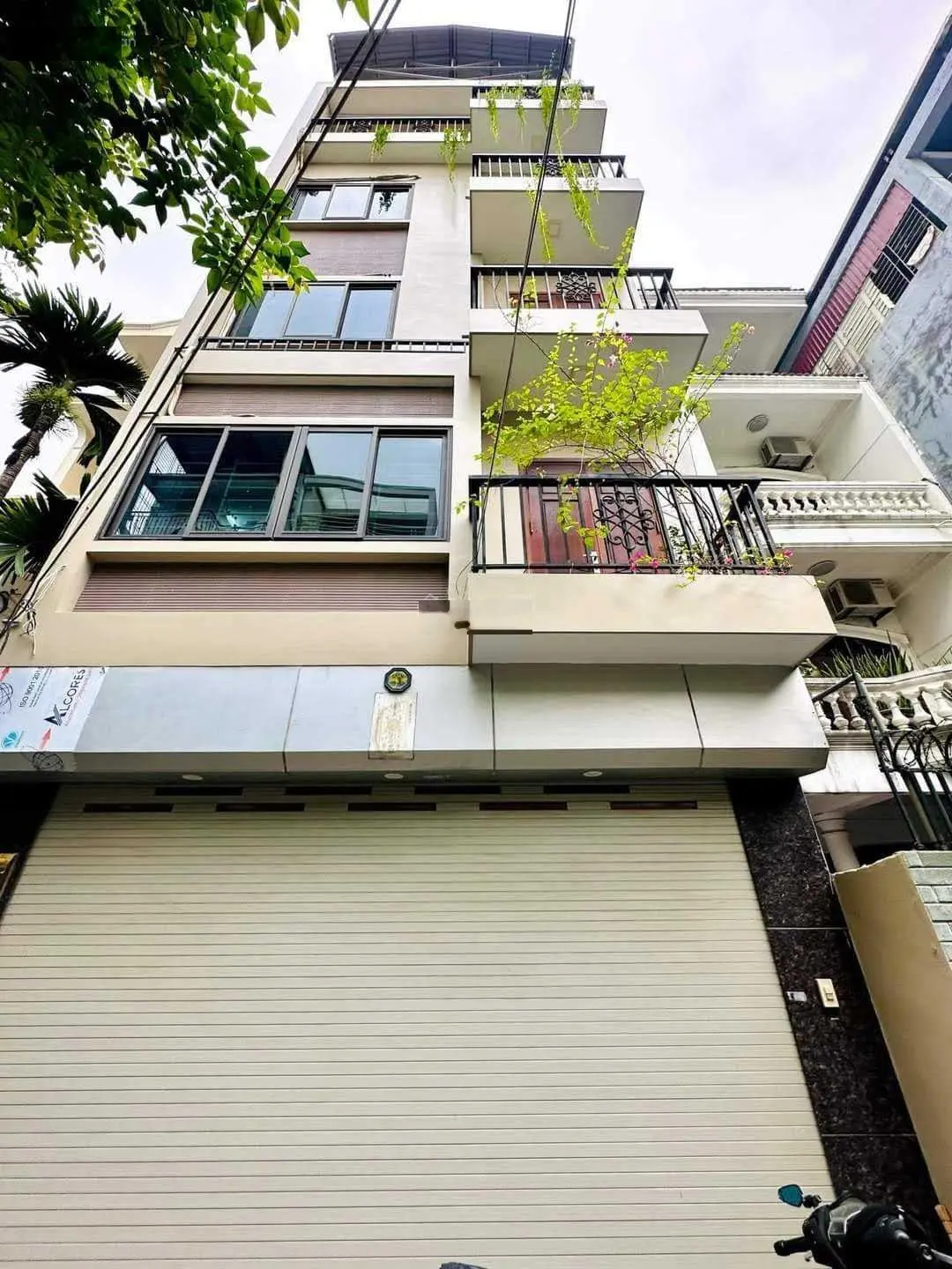 Bán nhà chính chủ gần Đại học Kiến Trúc, Văn Quán - Hà Đông ô tô vào nhà 50m2 nhà 5 tầng giá 9 tỷ 5
