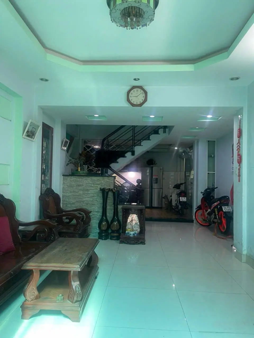 Cơ Hội Vàng! Bán Nhà Đẹp Tại HXH Hoàng Hoa Thám, P.5, Bình Thạnh! Diện Tích:4,5 x 13,3m. 4 tầng.8PN