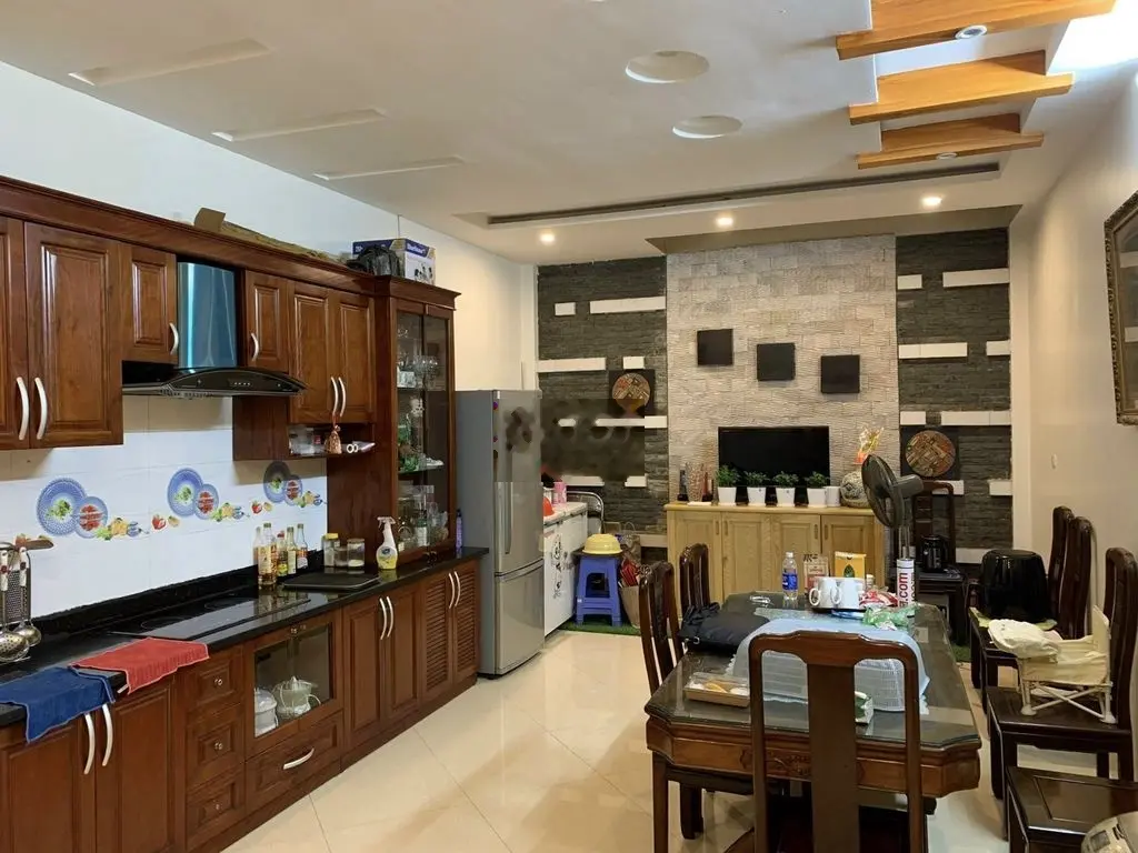 Cần bán nhà phân lô phố Nguyễn Khang 65m2, 5t, ô tô tránh, kinh doanh