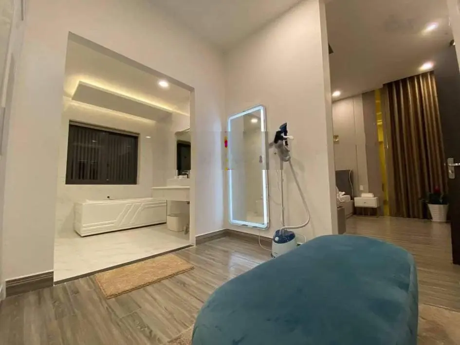 Bán Liễu Giai - Ô TÔ vào, Phân Lô Vip - Hiếm Nhà Bán - 65m2 x MT đẹp - Xây Tòa 8 Tầng Giá Trị Cao