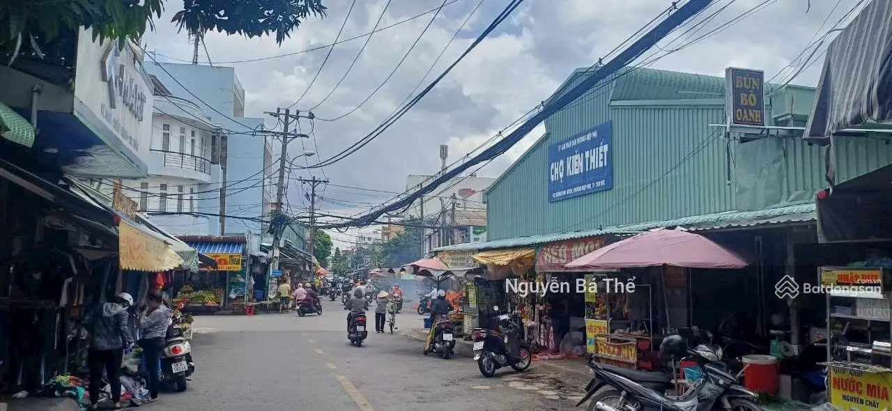 Nhà 2 mặt tiền,khu cư xá Kiến Thiết, gần ga metro, ngã tư Thủ Đức chỉ 8,9 tỷ thương lượng