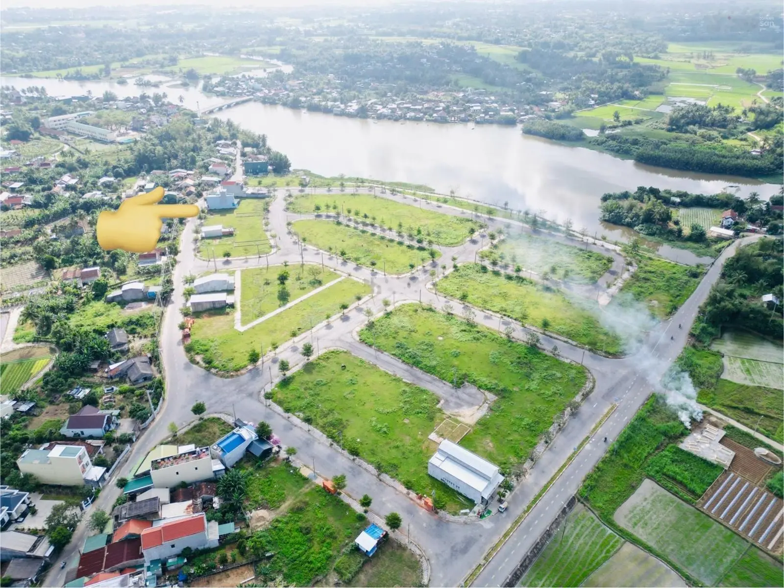Cần bán lô biệt thự mặt sông trục chính dự án lô góc ngã tư và kề góc tổng 250m2